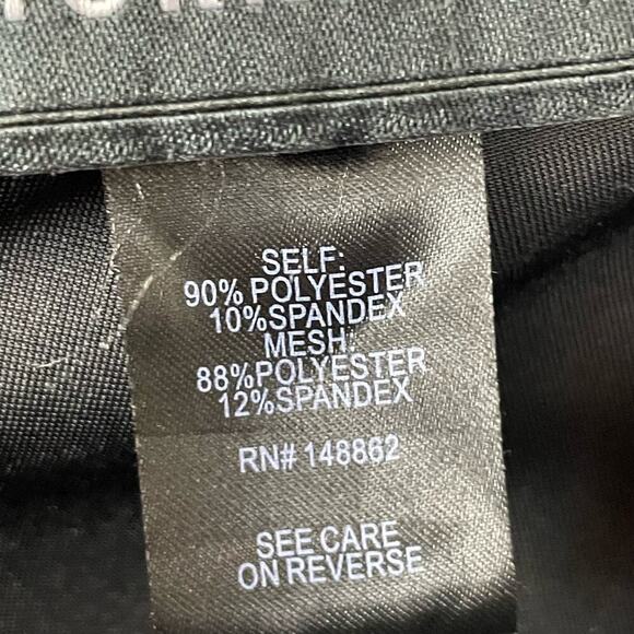 Torrid Women's Pants Velvet Pull On Size 1X‎ Black Tapered Pixie - Picture 4 of 5